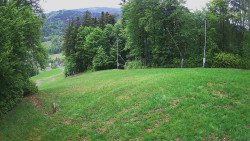 Prostřední část sjezdovky a snowpark