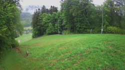Prostřední část sjezdovky a snowpark