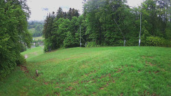 Prostřední část sjezdovky a snowpark