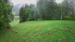 Prostřední část sjezdovky a snowpark