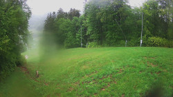 Prostřední část sjezdovky a snowpark