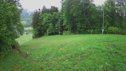 Prostřední část sjezdovky a snowpark