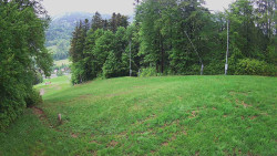 Prostřední část sjezdovky a snowpark