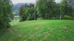 Prostřední část sjezdovky a snowpark