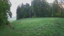 Prostřední část sjezdovky a snowpark