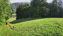 Prostřední část sjezdovky a snowpark