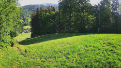 Prostřední část sjezdovky a snowpark