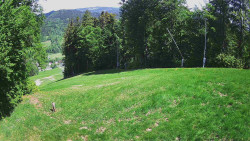 Prostřední část sjezdovky a snowpark