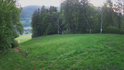 Prostřední část sjezdovky a snowpark