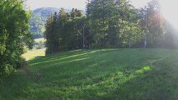 Prostřední část sjezdovky a snowpark