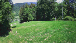 Prostřední část sjezdovky a snowpark
