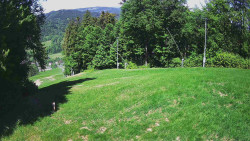 Prostřední část sjezdovky a snowpark