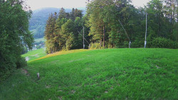 Prostřední část sjezdovky a snowpark