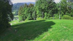 Prostřední část sjezdovky a snowpark