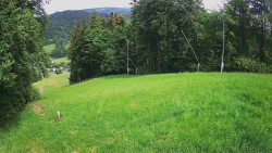Prostřední část sjezdovky a snowpark