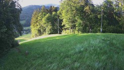 Prostřední část sjezdovky a snowpark