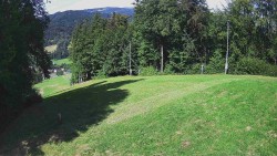Prostřední část sjezdovky a snowpark