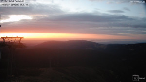 Sněžka - Sněžka - lanovka z Pece pod Sněžkou - 14.11.2025 v 06:45 Sněžka - Sněžka - lanovka z Pece pod Sněžkou - 14.11.2025 v 06:45