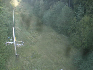 Skiareál Troják - Kamera na svahu B, nástup vleku - 29.9.2025 v 07:39