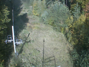 Skiareál Troják - Kamera na svahu B, nástup vleku - 16.10.2025 v 09:59
