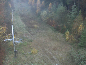 Skiareál Troják - Kamera na svahu B, nástup vleku - 4.11.2025 v 06:49 Skiareál Troják - Kamera na svahu B, nástup vleku - 4.11.2025 v 06:49