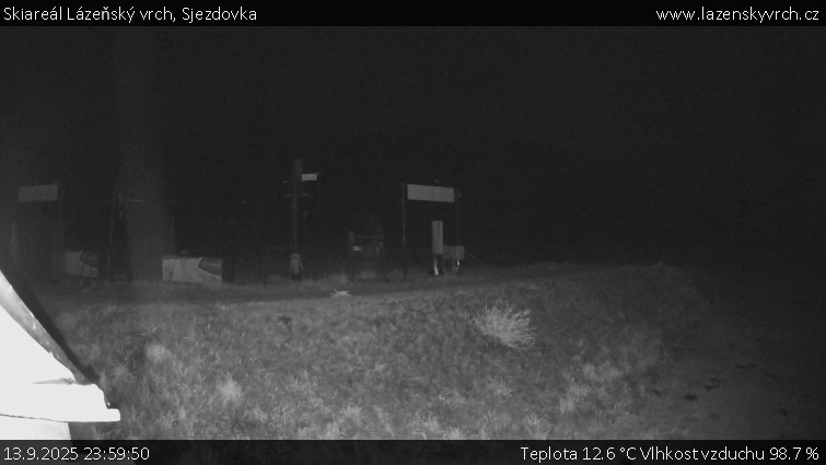 Skiareál Lázeňský vrch - Sjezdovka - 13.9.2025 v 23:59