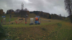 Skiareál Lázeňský vrch - Sjezdovka - 27.10.2025 v 09:59 Skiareál Lázeňský vrch - Sjezdovka - 27.10.2025 v 09:59
