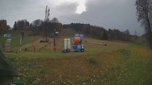 Skiareál Lázeňský vrch - Sjezdovka - 27.10.2025 v 12:59 Skiareál Lázeňský vrch - Sjezdovka - 27.10.2025 v 12:59