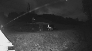 Skiareál Lázeňský vrch - Sjezdovka - 7.12.2025 v 01:59 Skiareál Lázeňský vrch - Sjezdovka - 7.12.2025 v 01:59