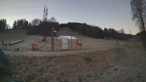 Skiareál Lázeňský vrch - Sjezdovka - 13.12.2025 v 07:39 Skiareál Lázeňský vrch - Sjezdovka - 13.12.2025 v 07:39