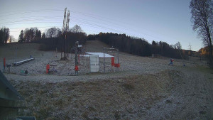 Skiareál Lázeňský vrch - Sjezdovka - 13.12.2025 v 09:29 Skiareál Lázeňský vrch - Sjezdovka - 13.12.2025 v 09:29