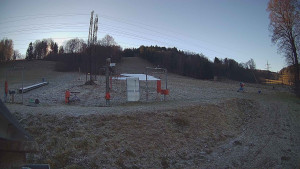 Skiareál Lázeňský vrch - Sjezdovka - 13.12.2025 v 10:34 Skiareál Lázeňský vrch - Sjezdovka - 13.12.2025 v 10:34