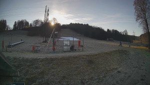 Skiareál Lázeňský vrch - Sjezdovka - 22.12.2025 v 11:59