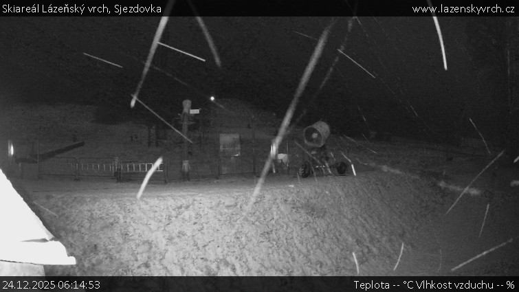 Skiareál Lázeňský vrch - Sjezdovka - 24.12.2025 v 06:14