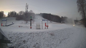 Skiareál Lázeňský vrch - Sjezdovka - 27.12.2025 v 07:24