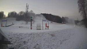 Skiareál Lázeňský vrch - Sjezdovka - 27.12.2025 v 07:34