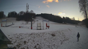 Skiareál Lázeňský vrch - Sjezdovka - 27.12.2025 v 15:34