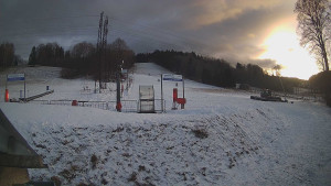 Skiareál Lázeňský vrch - Sjezdovka - 27.12.2025 v 16:24