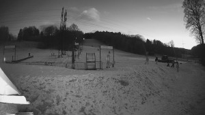 Skiareál Lázeňský vrch - Sjezdovka - 27.12.2025 v 16:44