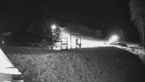 Skiareál Lázeňský vrch - Sjezdovka - 27.12.2025 v 18:59