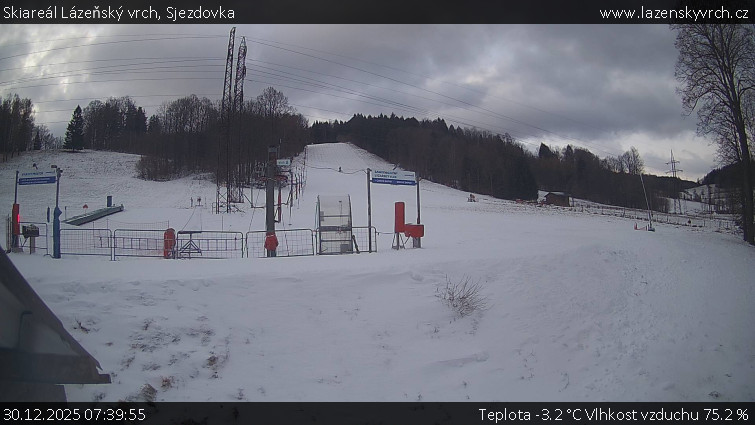 Skiareál Lázeňský vrch - Sjezdovka - 30.12.2025 v 07:39