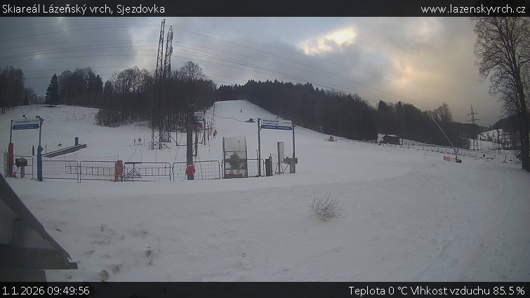 Skiareál Lázeňský vrch - Sjezdovka - 1.1.2026 v 09:49