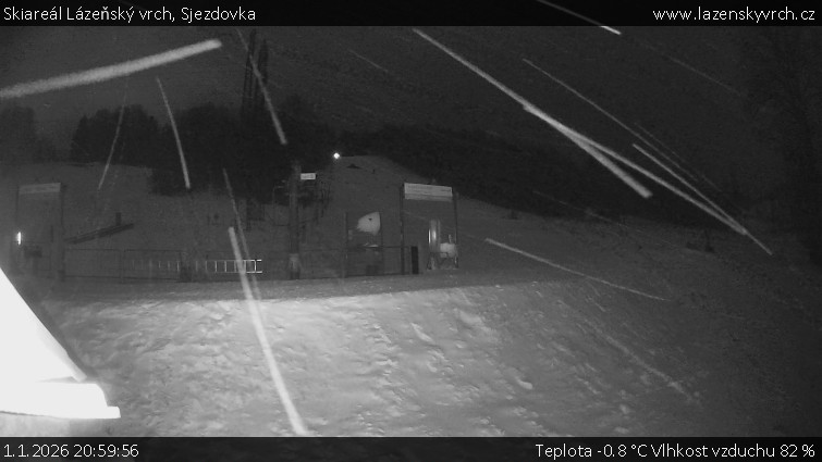 Skiareál Lázeňský vrch - Sjezdovka - 1.1.2026 v 20:59