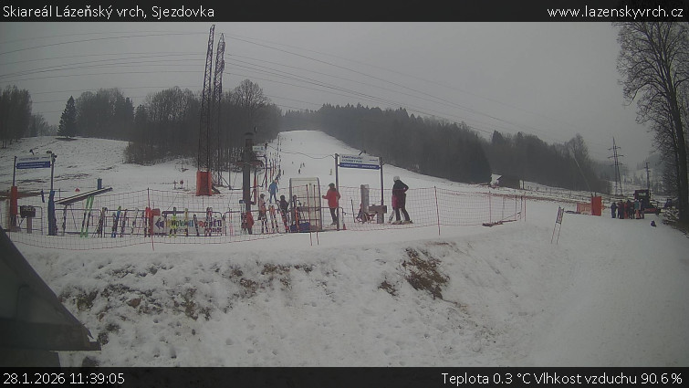 Skiareál Lázeňský vrch - Sjezdovka - 28.1.2026 v 11:39