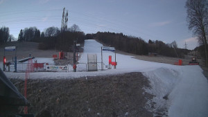 Skiareál Lázeňský vrch - Sjezdovka - 26.2.2026 v 06:09