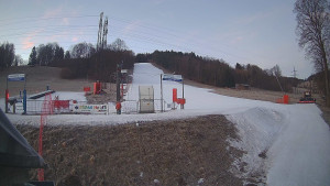 Skiareál Lázeňský vrch - Sjezdovka - 26.2.2026 v 06:24