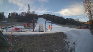 Skiareál Lázeňský vrch - Sjezdovka - 26.2.2026 v 08:14