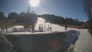 Skiareál Lázeňský vrch - Sjezdovka - 26.2.2026 v 12:19