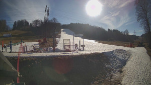 Skiareál Lázeňský vrch - Sjezdovka - 26.2.2026 v 13:54