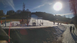 Skiareál Lázeňský vrch - Sjezdovka - 26.2.2026 v 14:49